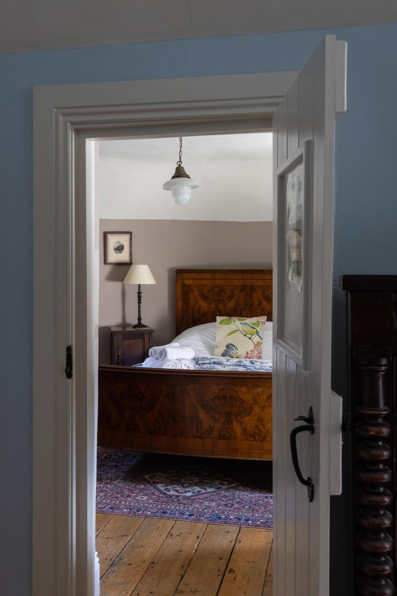 Вилла Castletown Round House Келбридж Экстерьер фото